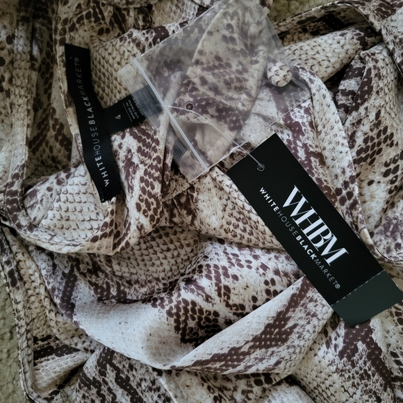 snake print top new with tags - Picture 7 of 7